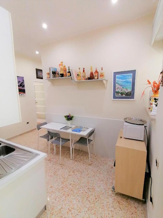 Verrotti House Наполи Екстериор снимка